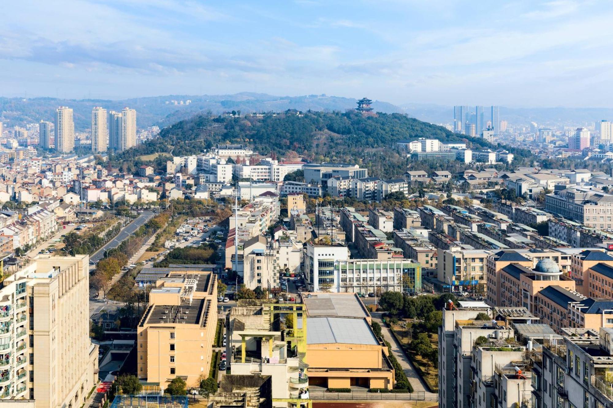 Courtyard By Marriott Xinchang Exterior photo